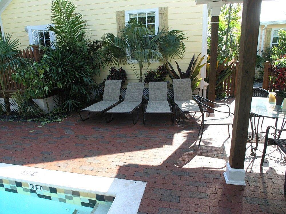 Travelers Palm Inn Key West Exterior photo