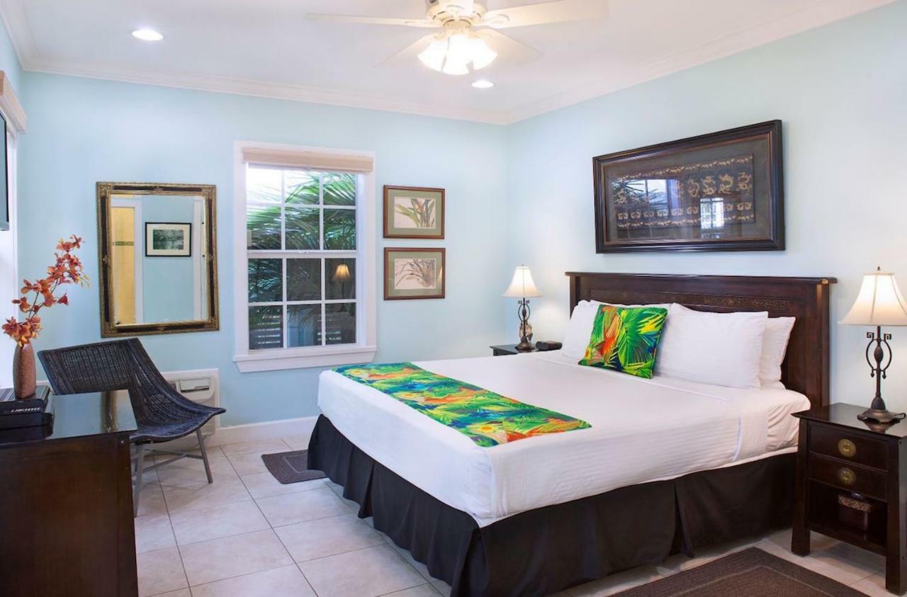 Travelers Palm Inn Key West Exterior photo